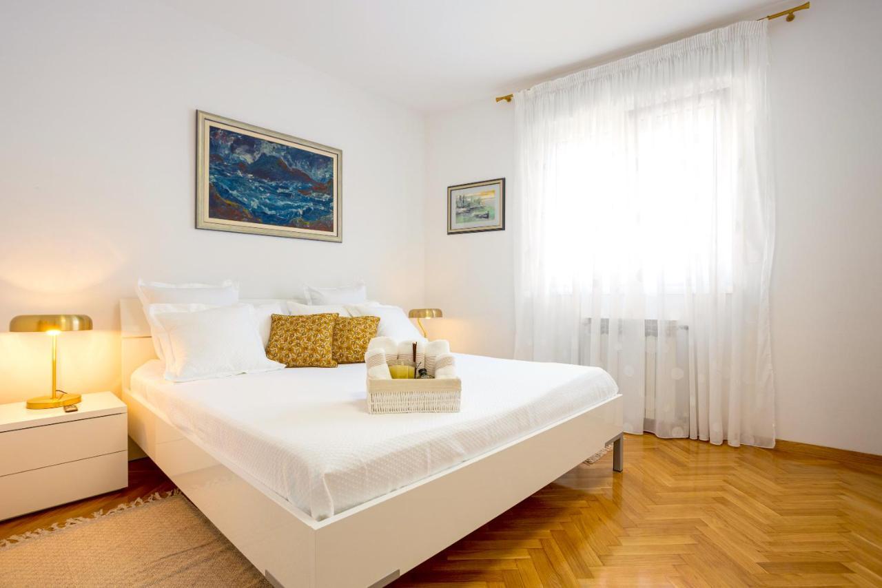 ספליט Lux Holiday Apartment Tony @ 10 Min Znjan Beach מראה חיצוני תמונה