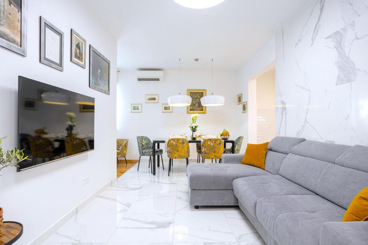 ספליט Lux Holiday Apartment Tony @ 10 Min Znjan Beach מראה חיצוני תמונה