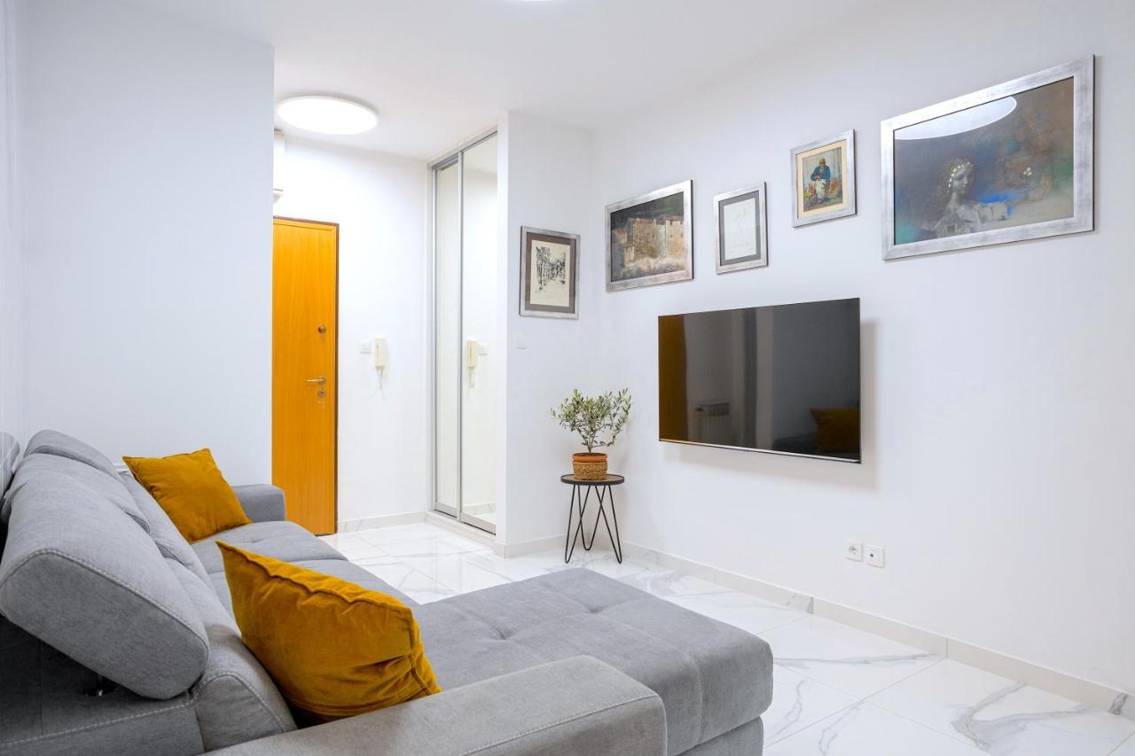 ספליט Lux Holiday Apartment Tony @ 10 Min Znjan Beach מראה חיצוני תמונה